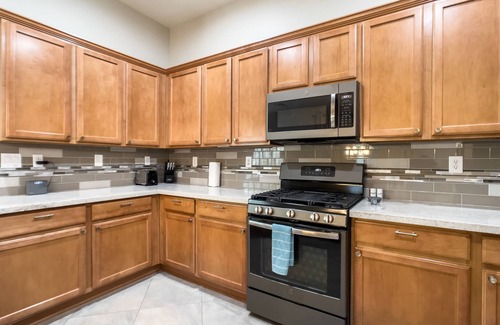 Anthem House | Modern Anthem Allure - Perfect Home Away From Home
