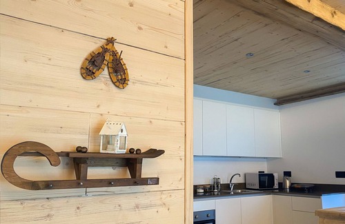 Auronzo di Cadore Apartment | Modern Apartment in the Heart of Auronzo