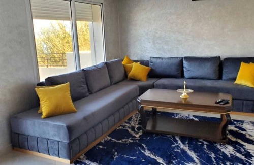 Oulad Aissa Apartment | Modern apart no2 with breathtaking views of the water