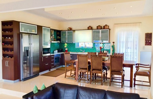Keratea Apartment | Modern Apartement near Athens&Coast