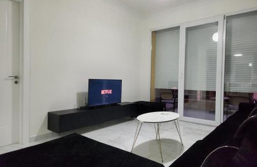 Vlore Apartment | Modern Apartment 100 m from beach,Marina bay luxury resort