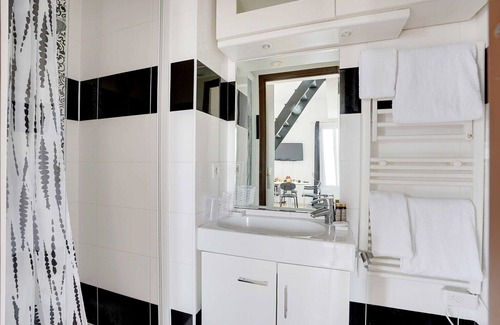 Bagneux Apartment | Modern Apartment - 1BR-2P- Montrouge