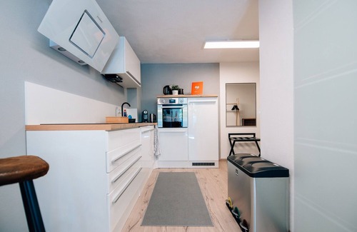 Weigenheim Apartment | Modern apartment (40 sqm) with private terrace in the Mediterranean garden