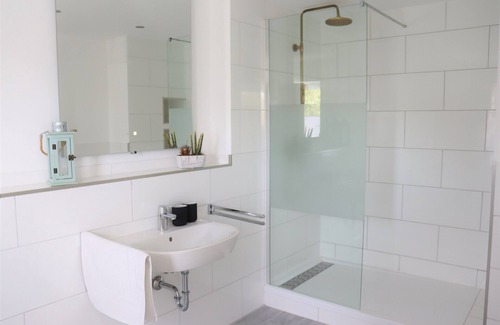 Dahlem Apartment | Modern apartment at the sports airport in the idyllic Dahlemer Binz