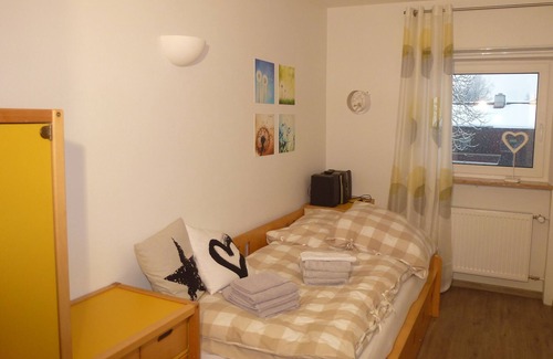 Groissenbach Apartment | Modern apartment, winter sports within walking distance, feel-good guarantee, WiFi