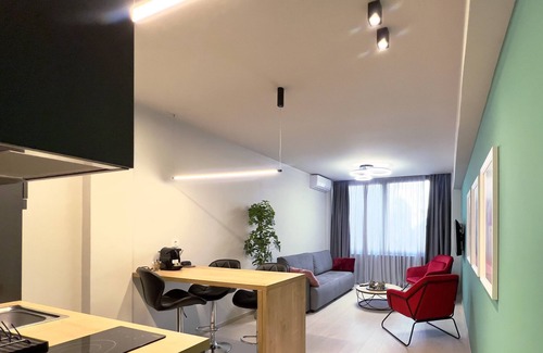 Thessaloniki City Centre Apartment | Modern apartment in the city center and the very heart of nightlife