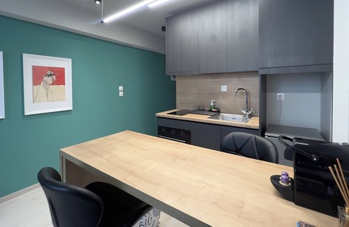 Thessaloniki City Centre Apartment | Modern apartment in the city center and the very heart of nightlife