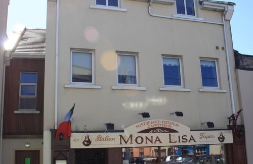 Galway Apartment | Modern apartment in Galway's historic West End