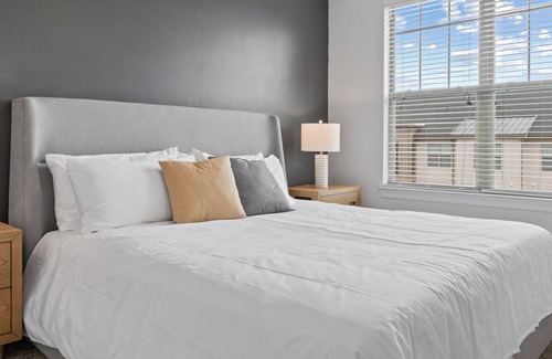 Matthews Apartment | Modern Apartment in Prime Location (ID8773X59)