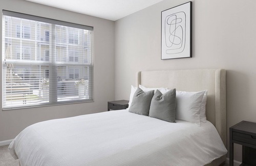 Worthington Apartment | Modern Apartment in Prime Location (ID8750X25)