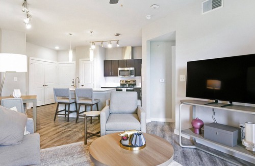Los Indios Apartment | Modern Apartment in Prime Location (ID3561X40)