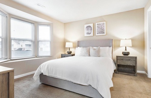 Fort Wayne Apartment | Modern Apartment in Prime Location (ID9478X23)