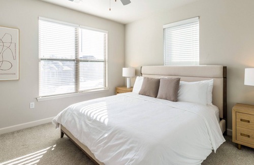 Wake Forest Apartment | Modern Apartment in Prime Location (ID8251X95)