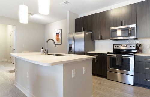 Wake Forest Apartment | Modern Apartment in Prime Location (ID9765X45)