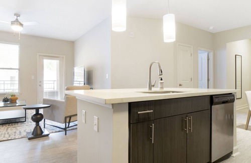 Wake Forest Apartment | Modern Apartment in Prime Location (ID9765X45)