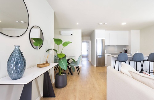 Los Gavilanes Apartment | Modern apartment near the sea in Tenerife.