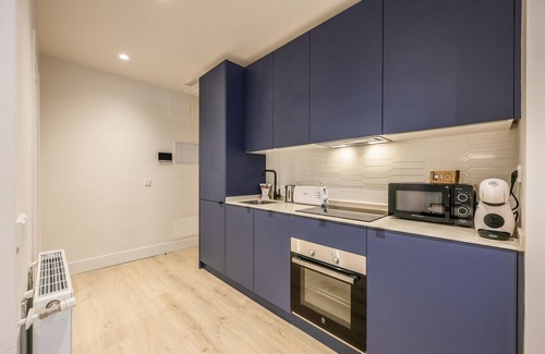 Puerta del Angel Apartment | Modern apartment near the Royal Palace 11