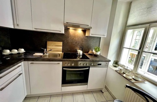 Wieden Apartment | Modern apartment on the Naschmarkt, just a few minutes from the opera and yet quiet