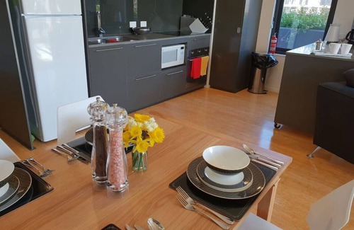Lyneham Apartment | Modern Apartment - Prime Location with Heated Pool