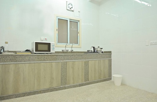 Dammam Apartment | Modern Apartments w Central Location - Ather
