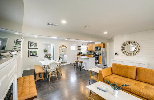 Oxon Hill Apartment | Modern Apt 11 Mi to DC Pets Welcome!