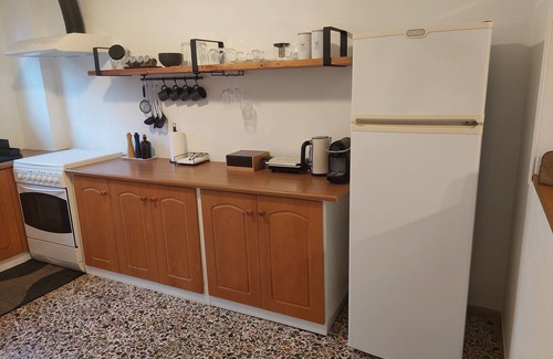 Mavrikiano Apartment | Modern apt with private garden next to the beach in the center of Elounda!n