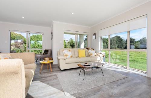 Waihi Beach House | Modern Beach Break - Waihi Beach Holiday Home