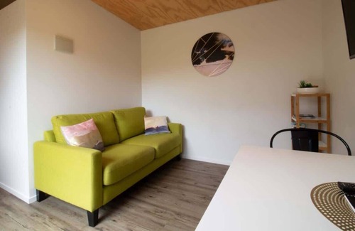 Fitzroy House | Modern Beach Tiny Homes in New Plymouth