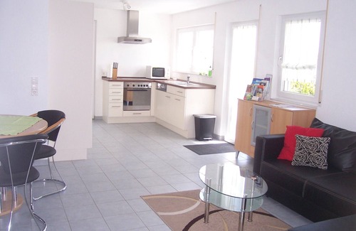 Markdorf Apartment | Modern, bright apartment with beautiful terrace not far from Lake Constance