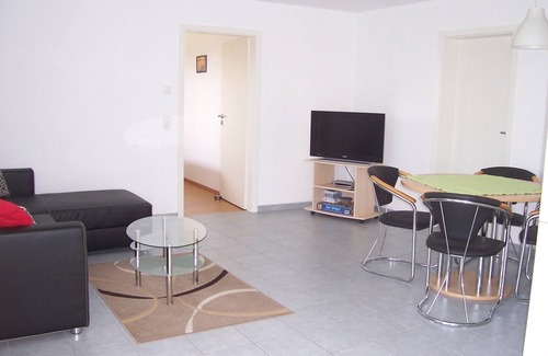 Markdorf Apartment | Modern, bright apartment with beautiful terrace not far from Lake Constance