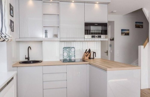 Westerland Apartment | Modern. Bright. Close to the beach. - House Norderstraße