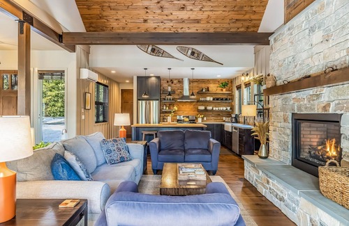 Ronald House | Modern & Budget-Friendly Near River View Trails+3rd Nt Free for Limited Time