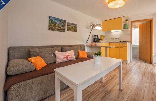 Luetow House | Modern bungalow in Lütow on the Achterwasser with terrace and jetty access