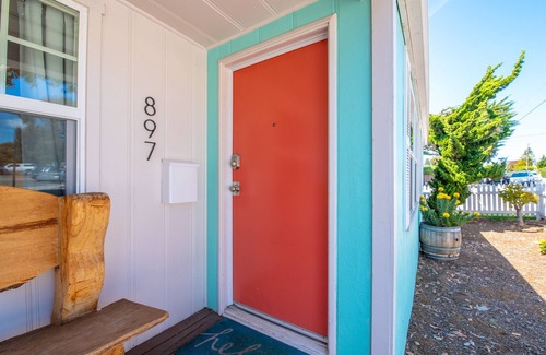 Morro Bay House | Modern Bungalow in the Heart of Morro Bay