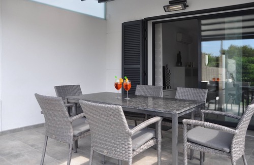 Cala Pi House | Modern bungalow with heated pool, 50m from the sea - whirlpool -
