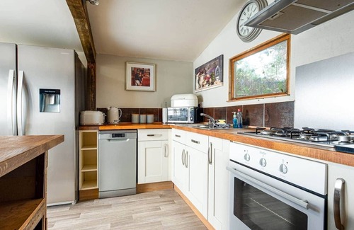 Upton Cheyney House | Modern cabins with sunny lounge & deck sleeps 18