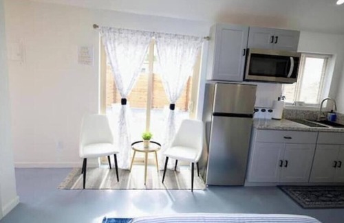 Rincon Heights Apartment | Modern Casita walk to UofA-2