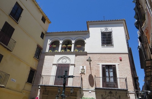 San Felipe Neri Apartment | Modern central apartment with large private garden terrace