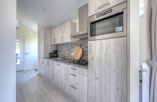 Municipality of Hellevoetsluis Ski Chalet | Modern chalet at 4.5 km. from Rockanje