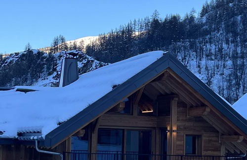 Valloire Ski Chalet | Modern chalet at the foot of the slopes with high quality amenities