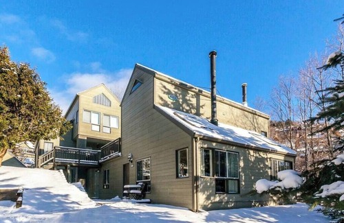 Mont-Tremblant Pedestrian Village House | Modern Chalet in the Mont Tremblant Ski Village