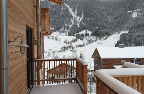 Annaberg im Lammertal Ski Chalet | Modern chalet with a unique view directly on the ski slope