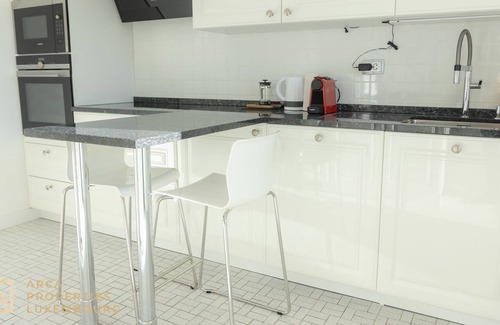 Limpertsberg Apartment | Modern Chic 2BR Apt W Balc close 2 cntr
