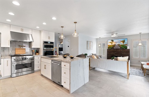Green Valley House | Modern Chic Home w/Brand New Pool + Pool Table 4BR/3BA
