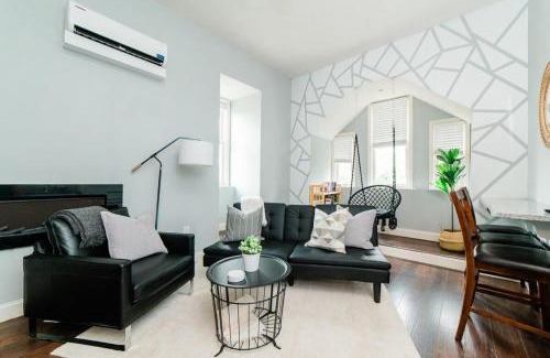 Allegheny-West Apartment | Modern Chic Suite - Amazing Location - GroupStay