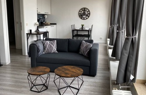 Stadtkern Apartment | Modern city apartment in Essen with balcony
