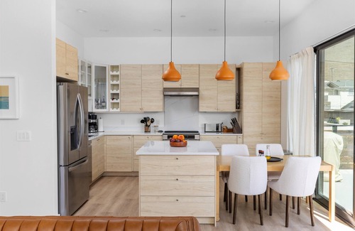 Morro Bay House | Modern Coastal Retreat with Views – Furnished 2BR 2BA - 30+ Day Rental