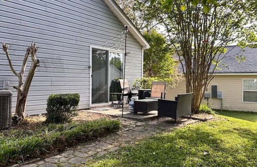 Concord House | Modern comfort, 2BR/2BA Retreat