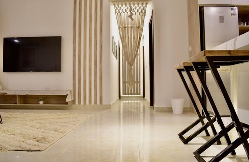 New Cairo Apartment | Modern Comfort in the Heart of New Cairo – Walk to Waterway