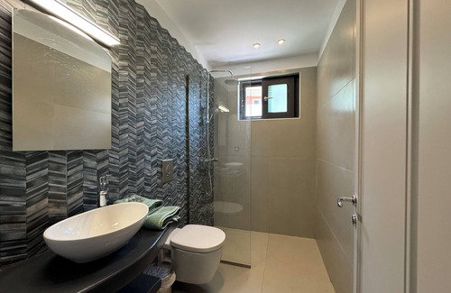 Kerameies Villa | Modern comfortable villa groups from 6-14 persons,extra long flexy beds BBQ,Pool